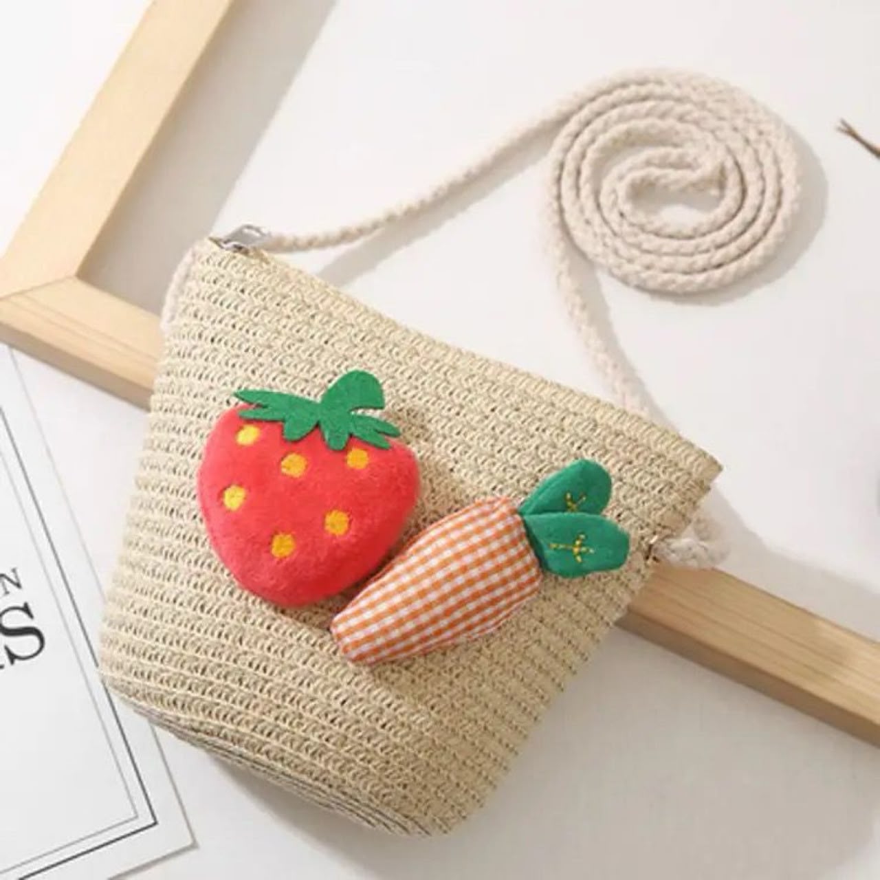 Kids Woven Straw Crossbody – 2 Appliqué Designs, 3–7 Yrs