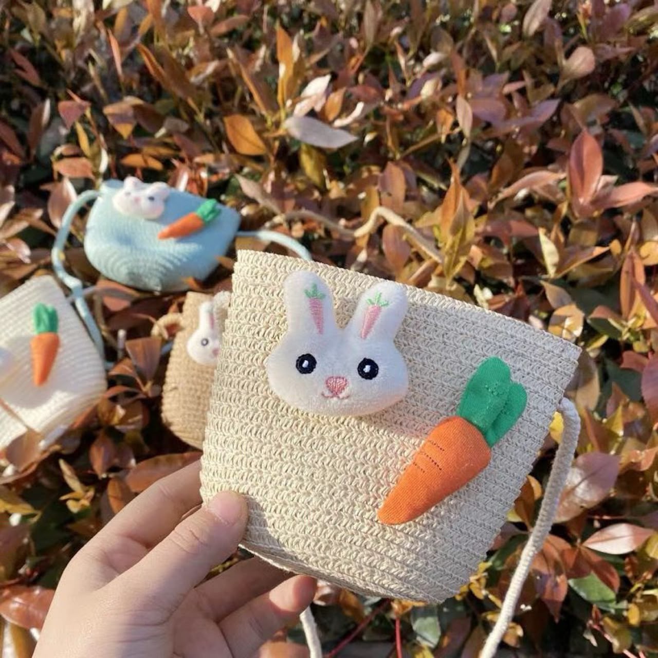 Small Kids Straw Crossbody – Bunny and Carrot, 2–5 Yrs