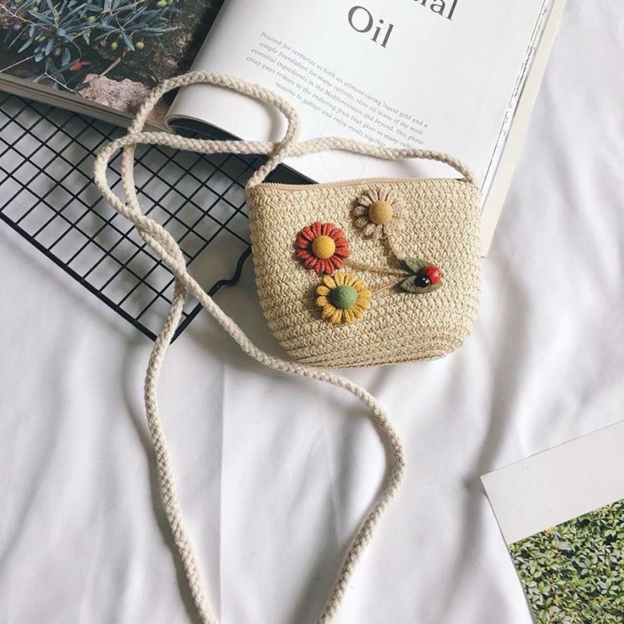 Small Kids Straw Crossbody – 5 Designs, 2–5 Yrs